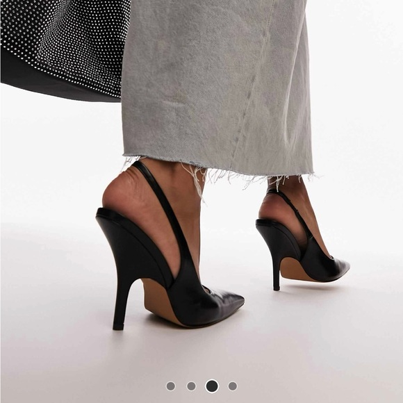 Heels - Picture 3 of 3